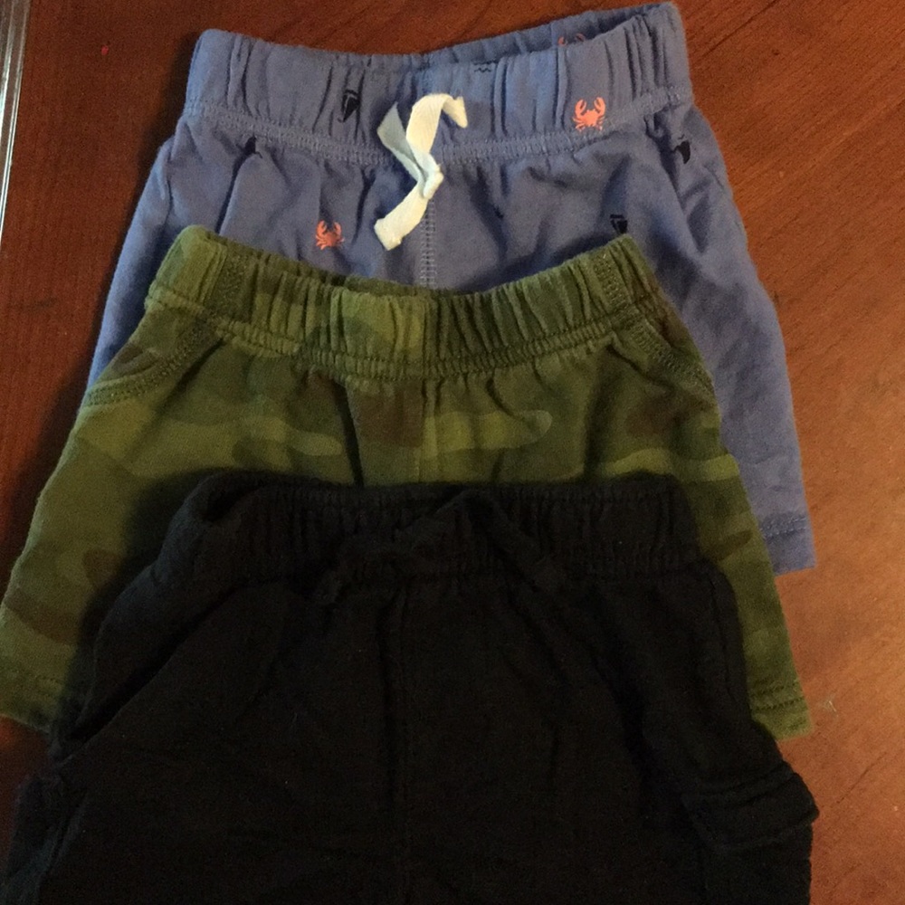 Boys 9 mos shorts